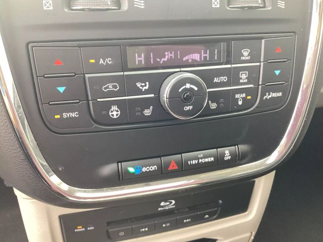 2016 CHRYSLER TOWN & COUNTRY VAN BLACK AUTOMATIC - Interstate Auto Sales
