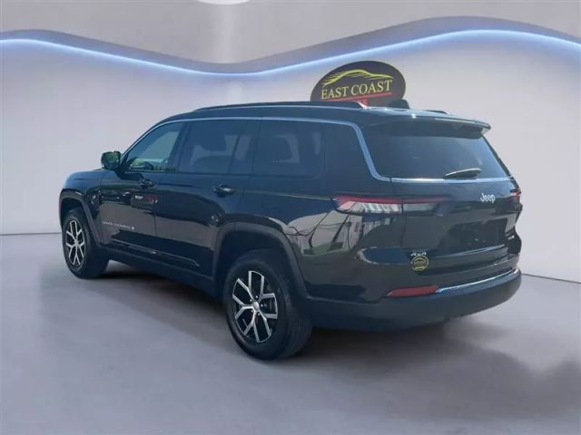 2024 Jeep Grand Cherokee L - Image 3