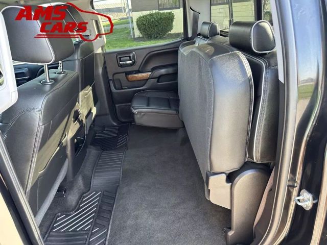 2017 Chevrolet Silverado 1500 Crew Cab - Image 14