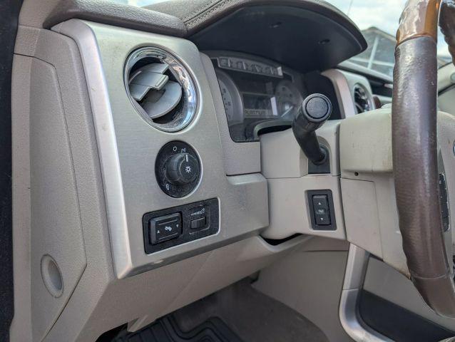 2010 Ford F150 Supercrew Cab Platinum Pickup 4d 5 1/2 Ft - Image 12