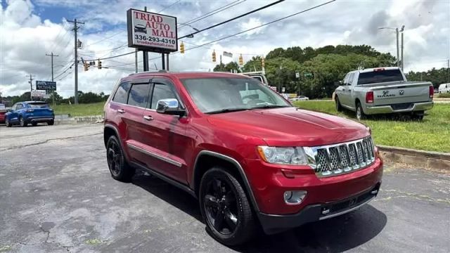 2013 Jeep Grand Cherokee - Image 3