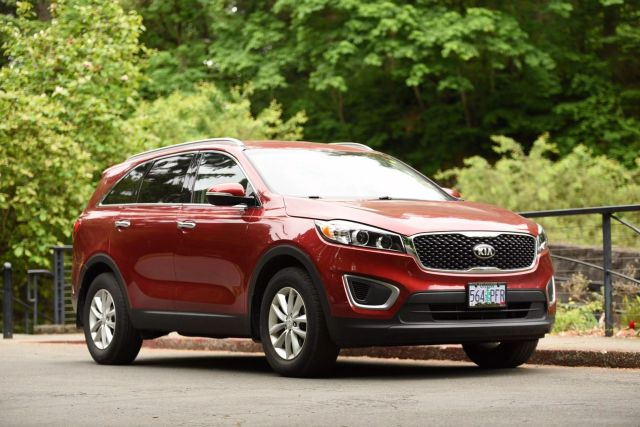 2016 Kia Sorento - Image 16