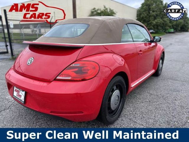 2013 Volkswagen Beetle - Image 11