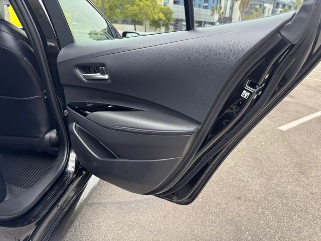 2020 Toyota Corolla - Image 19