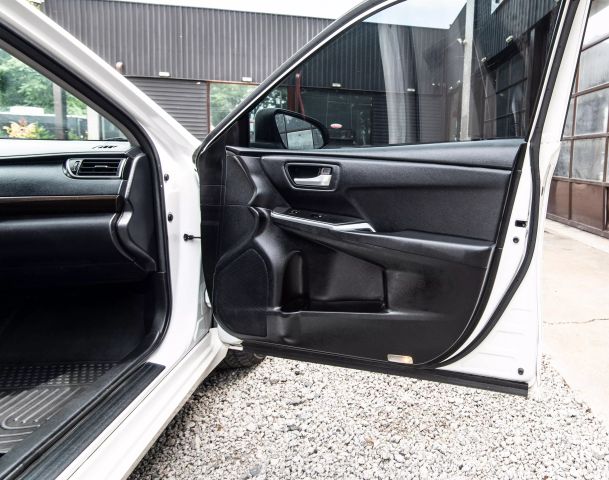 2016 TOYOTA CAMRY SEDAN WHITE AUTOMATIC - Auto Masters of Carolinas