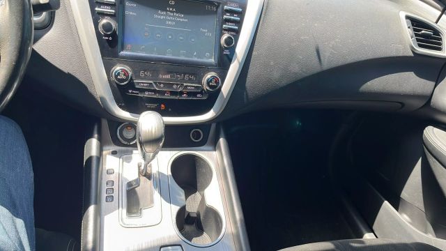 2017 Nissan Murano - Image 18