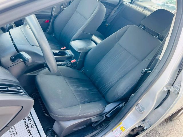 2016 Ford Focus - Image 20
