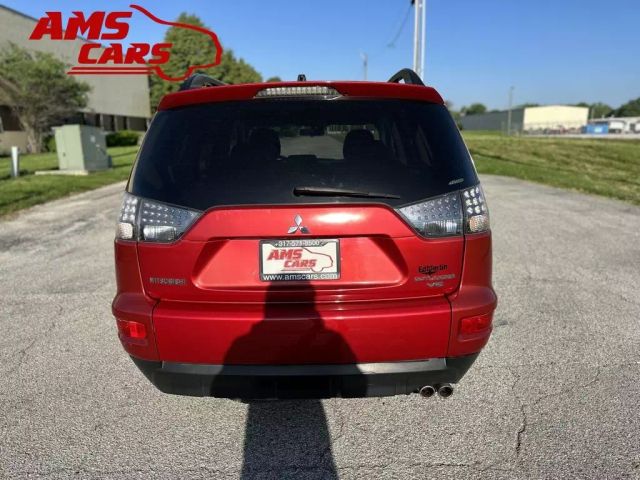 2010 Mitsubishi Outlander - Image 5