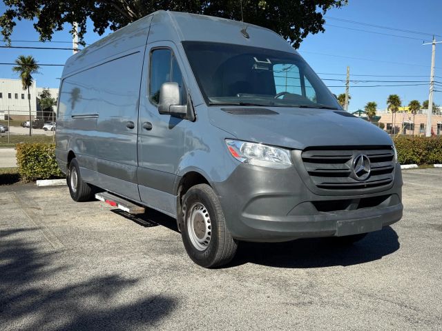 2019 MERCEDES-BENZ SPRINTER 2500 CARGO CARGO V6, TURBO DIESEL, 3.0 LITER HIGH ROOF W/170" WB VAN 3D
