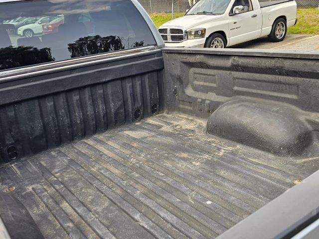 2013 Toyota Tundra Double Cab - Image 10