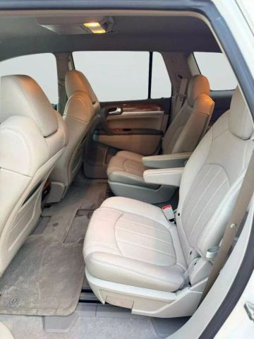 2009 Buick Enclave - Image 16