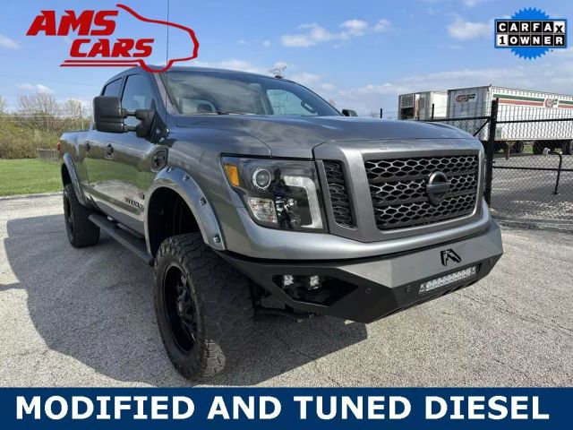2019 Nissan Titan Xd Crew Cab - Image 3