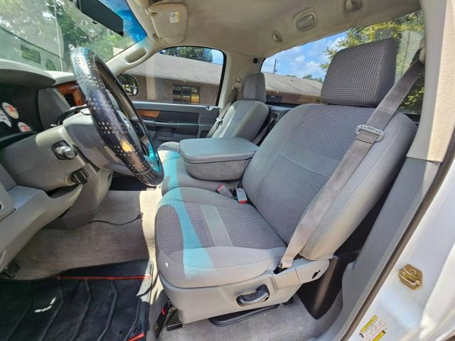 2006 Dodge Ram 1500 Regular Cab - Image 16