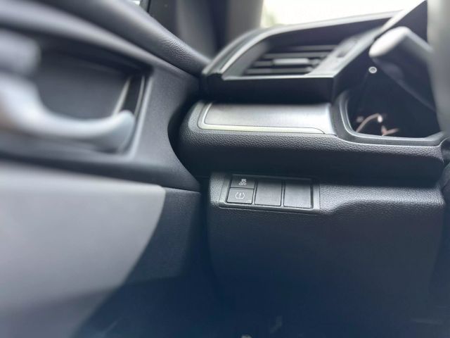 2017 Honda Civic - Image 7