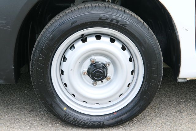 2017 Nissan Nv200 - Image 25