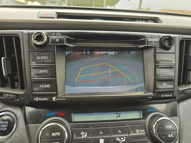 2018 Toyota Rav4 - Image 21
