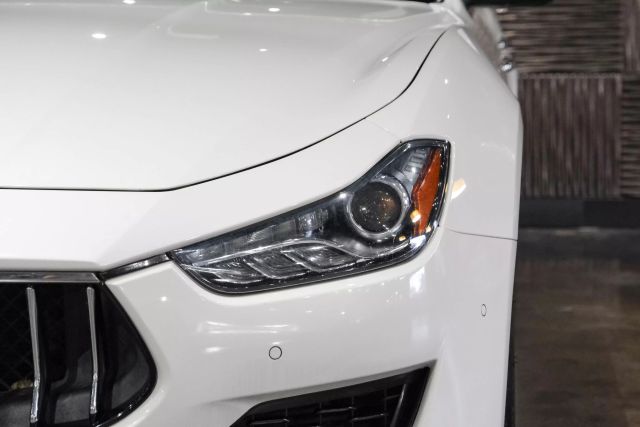 2018 Maserati Ghibli Sedan 4d - Image 43