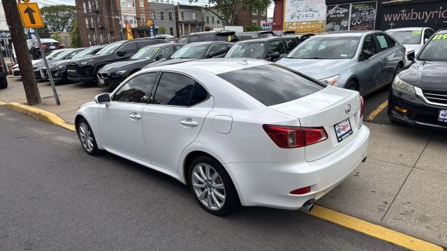 2013 LEXUS IS SEDAN V6, 2.5 LITER IS 250 SEDAN 4D
