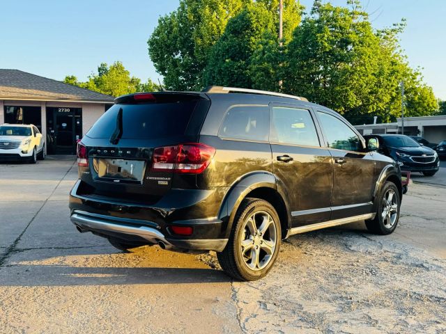 2017 Dodge Journey - Image 10