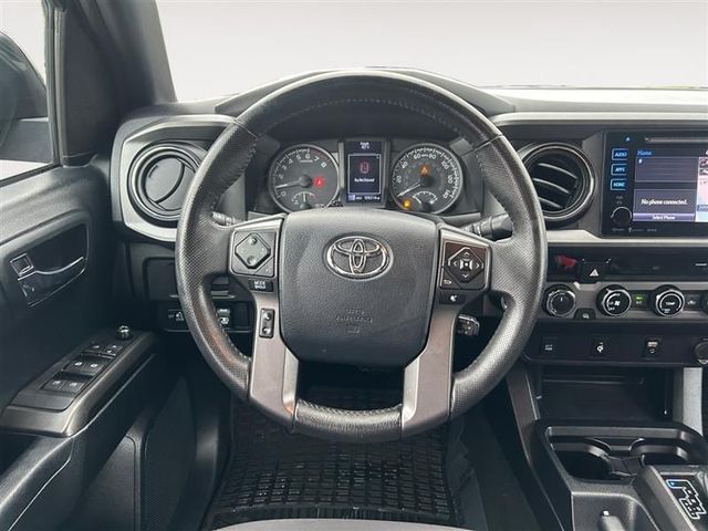 2017 Toyota Tacoma Double Cab - Image 12