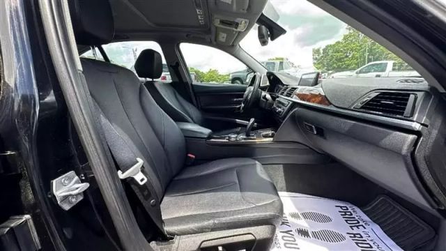 2015 Bmw 3 Series - Image 14