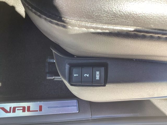 2015 GMC TERRAIN SUV SILVER AUTOMATIC - Interstate Auto Sales