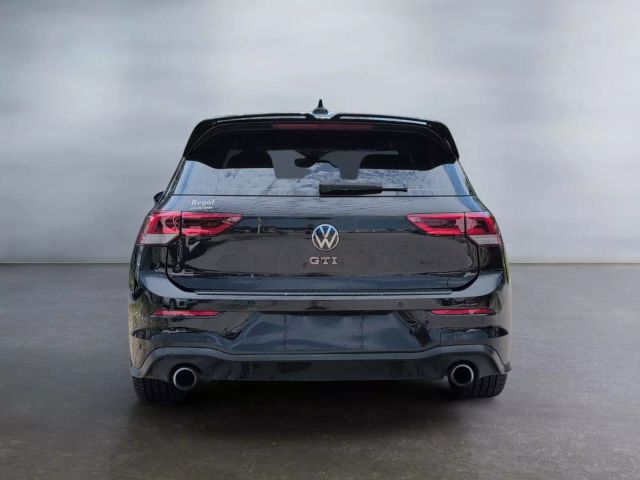 2022 Volkswagen Golf Gti - Image 4