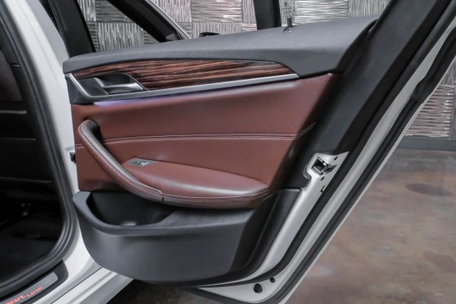 2017 Bmw 5 Series 530i Sedan 4d - Image 39