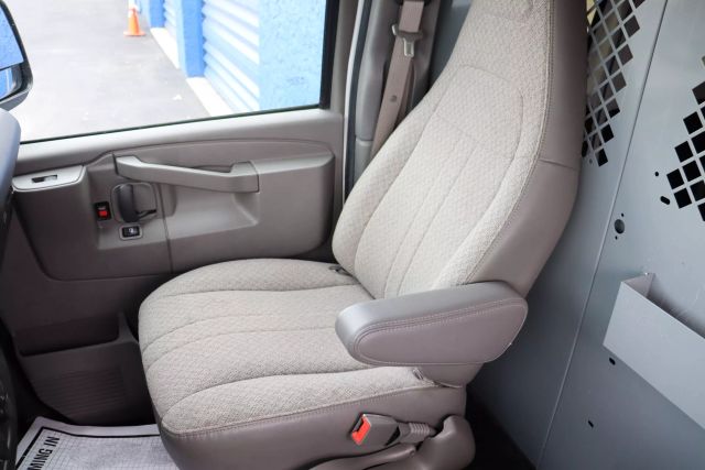 2020 Chevrolet Express 2500 Cargo - Image 7