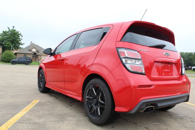 2018 Chevrolet Sonic - Image 5