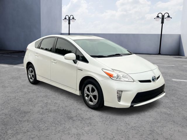 2013 Toyota Prius - Image 6
