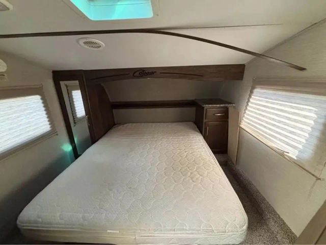 2017 Keystone Rv Cougar Xlite Fw - Image 18