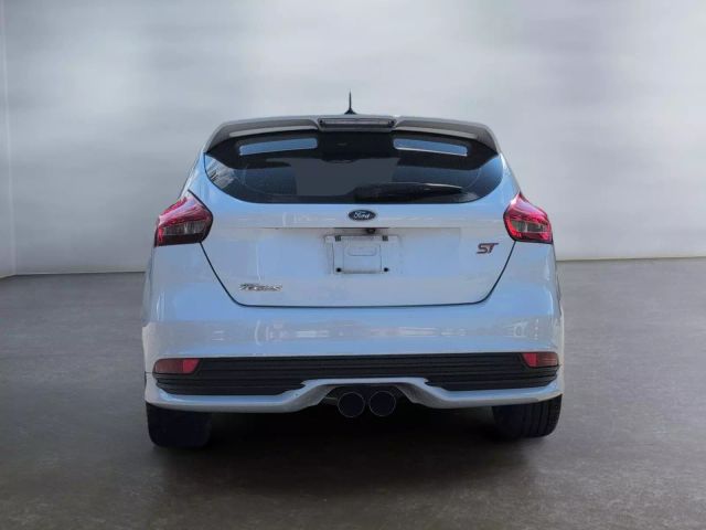 2016 Ford Focus - Image 4