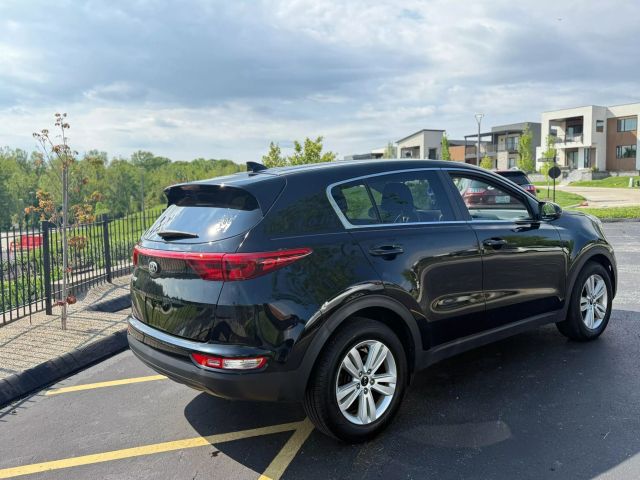 2017 Kia Sportage - Image 4