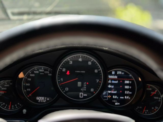 2015 Porsche Panamera - Image 4
