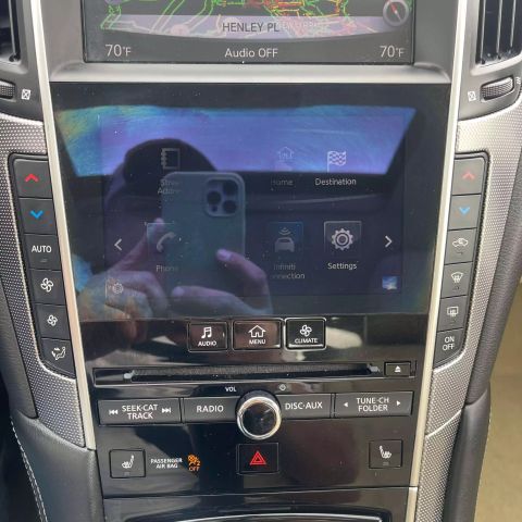 2015 Infiniti Q50 3.7 Premium Sedan 4d - Image 26