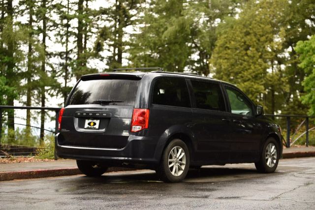 2014 Dodge Grand Caravan Passenger - Image 16