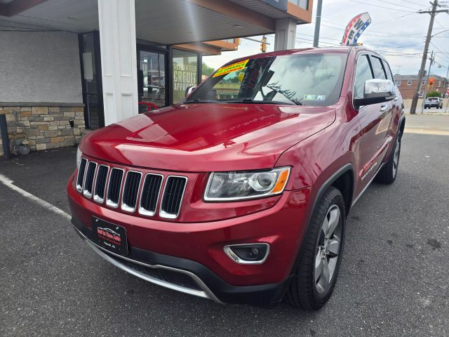2014 Jeep Grand Cherokee Limited Sport Utility 4d - Image 2
