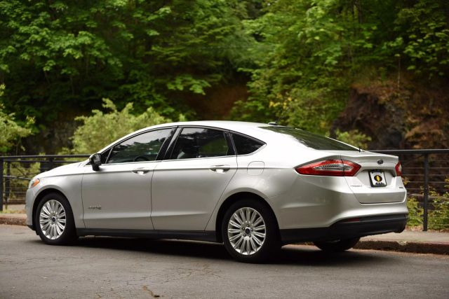 2015 Ford Fusion - Image 3