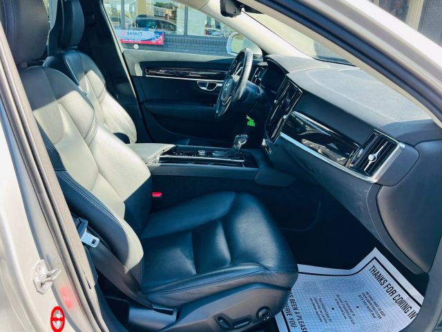 2018 Volvo S90 - Image 24