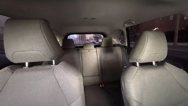 2019 TOYOTA RAV4 SUV 4-CYL, 2.5 LITER LE SPORT UTILITY 4D