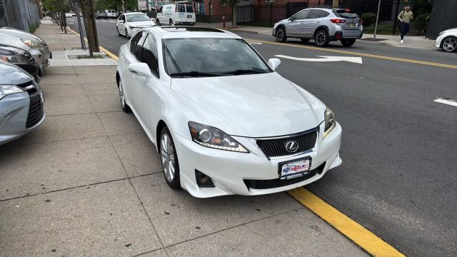2013 LEXUS IS SEDAN V6, 2.5 LITER IS 250 SEDAN 4D