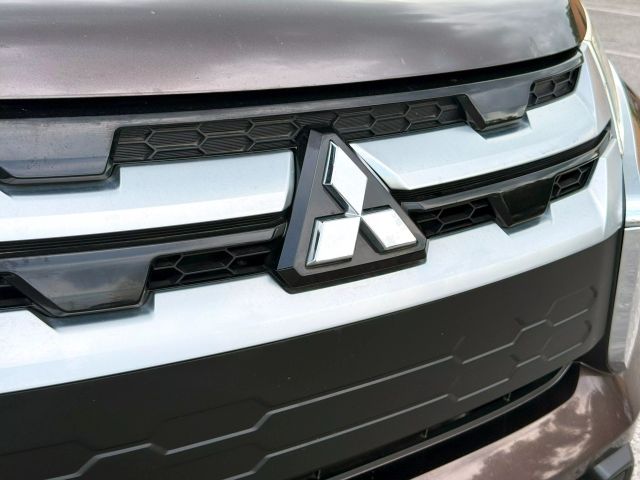 2020 Mitsubishi Outlander Sport - Image 33