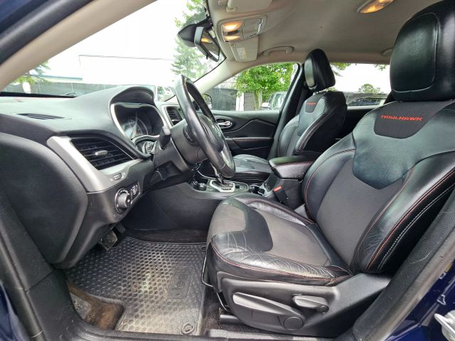 2015 Jeep Cherokee - Image 11