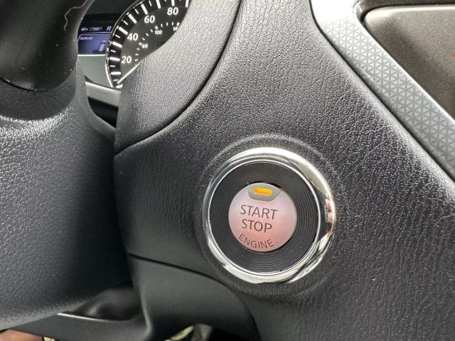2020 Nissan Pathfinder - Image 35