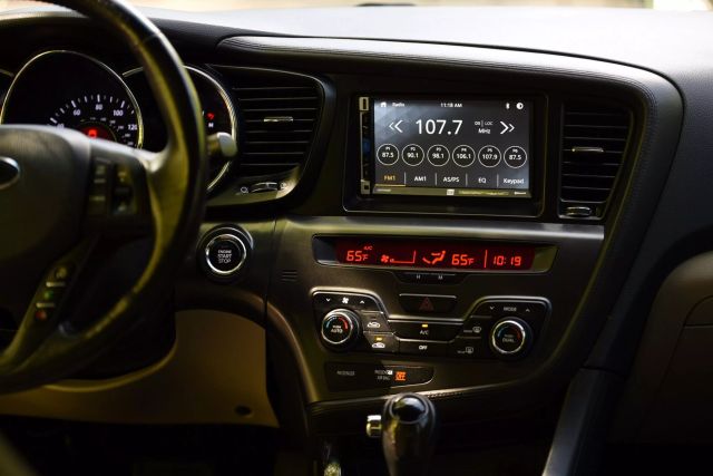 2013 Kia Optima - Image 20
