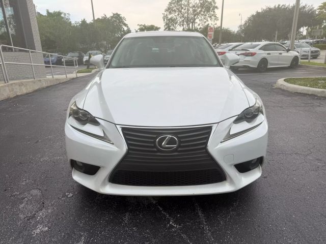 2015 Lexus Is - Image 3