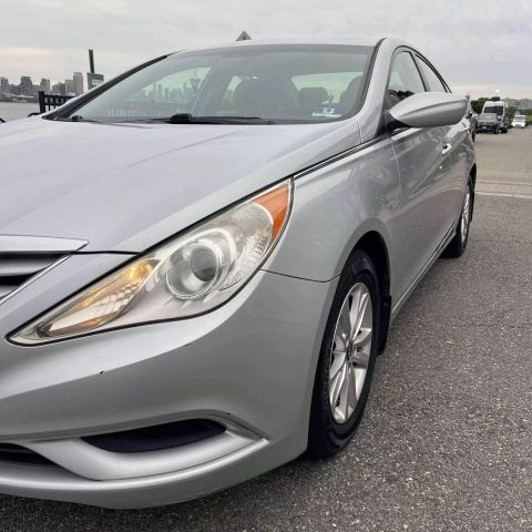 2011 Hyundai Sonata Gls Sedan 4d - Image 5