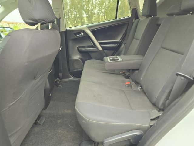 2018 Toyota Rav4 - Image 41