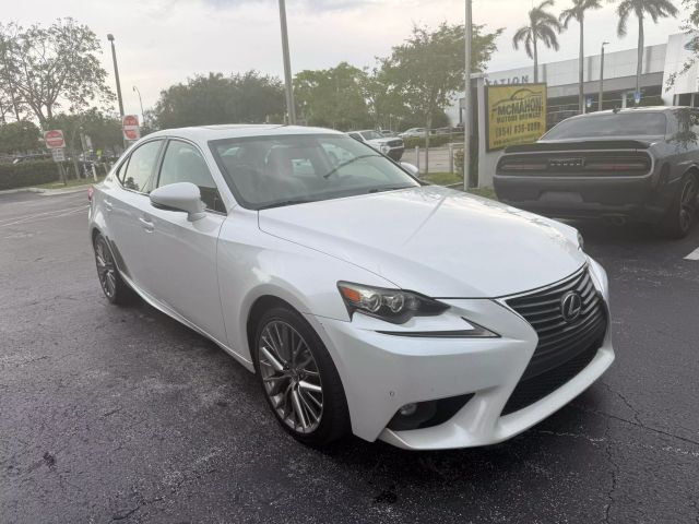 2015 Lexus Is - Image 2
